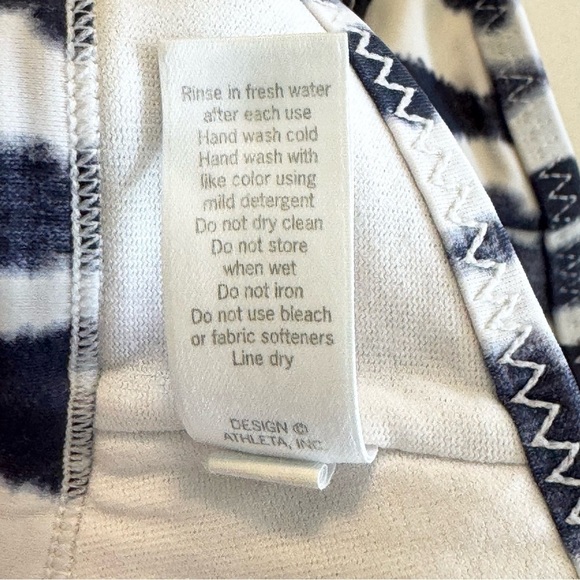 Athleta Tie Dye Wave Break Swim Top S White Blue - Picture 6 of 8